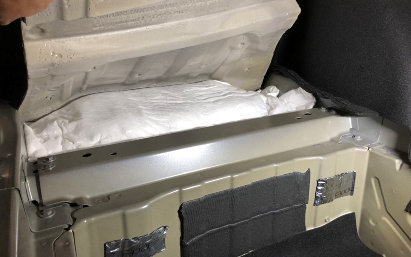 エーモンサイレントキット施工（フロア用）