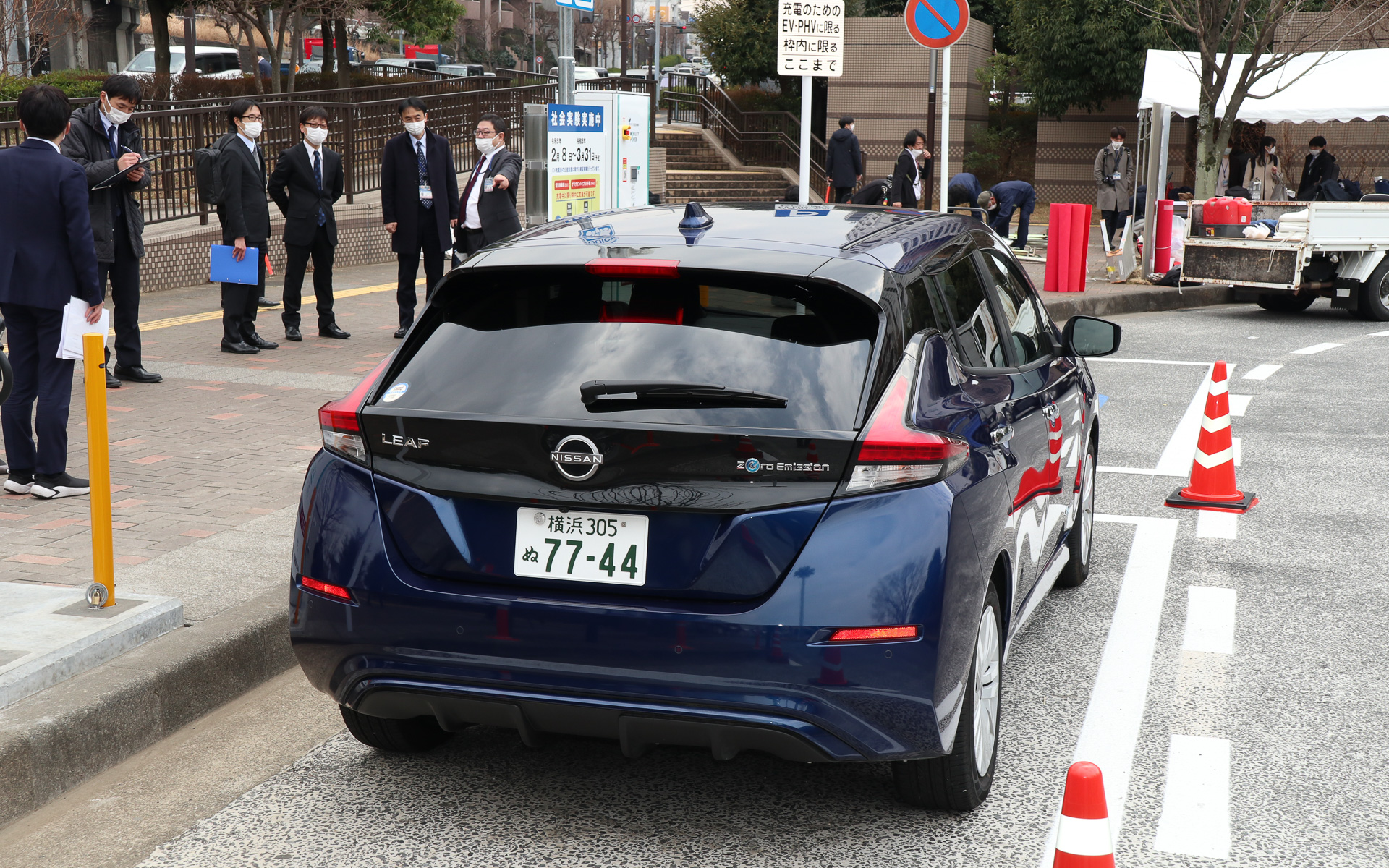 開始式で実施された充電セレモニーでは、神奈川県横浜市に本社を構える日産自動車のBEV（バッテリ電気自動車）「リーフ」が使用された