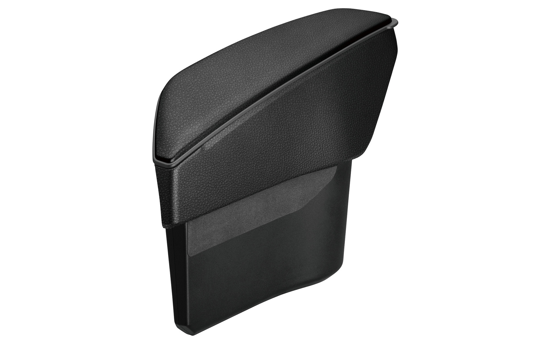 助手席用「NZ841」