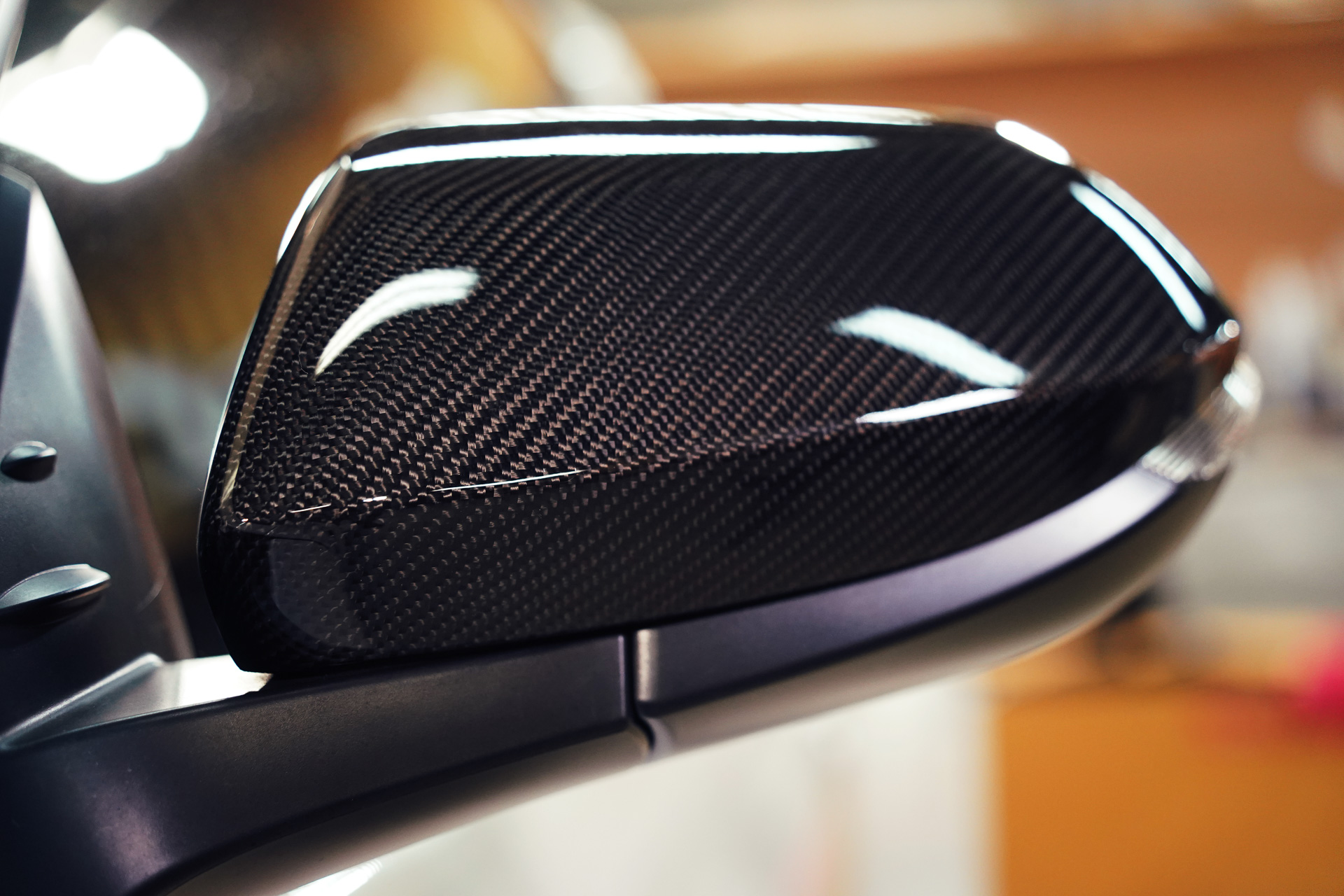 ミラーカバー（8万8000円）