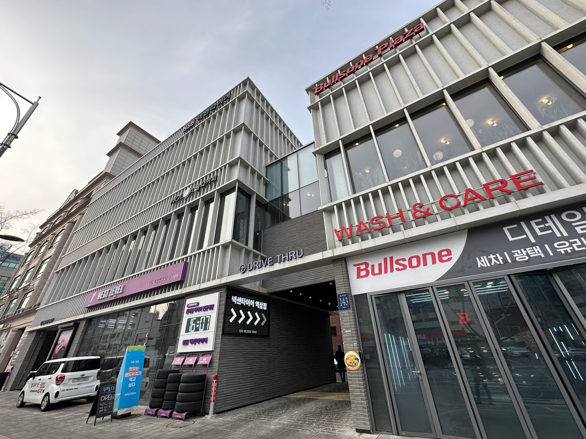 ネクセンタイヤの新たな取り組みとして、ソウルではタイヤのサブスクリプションサービスを展開する「NEXT LEVEL」も見学することができた