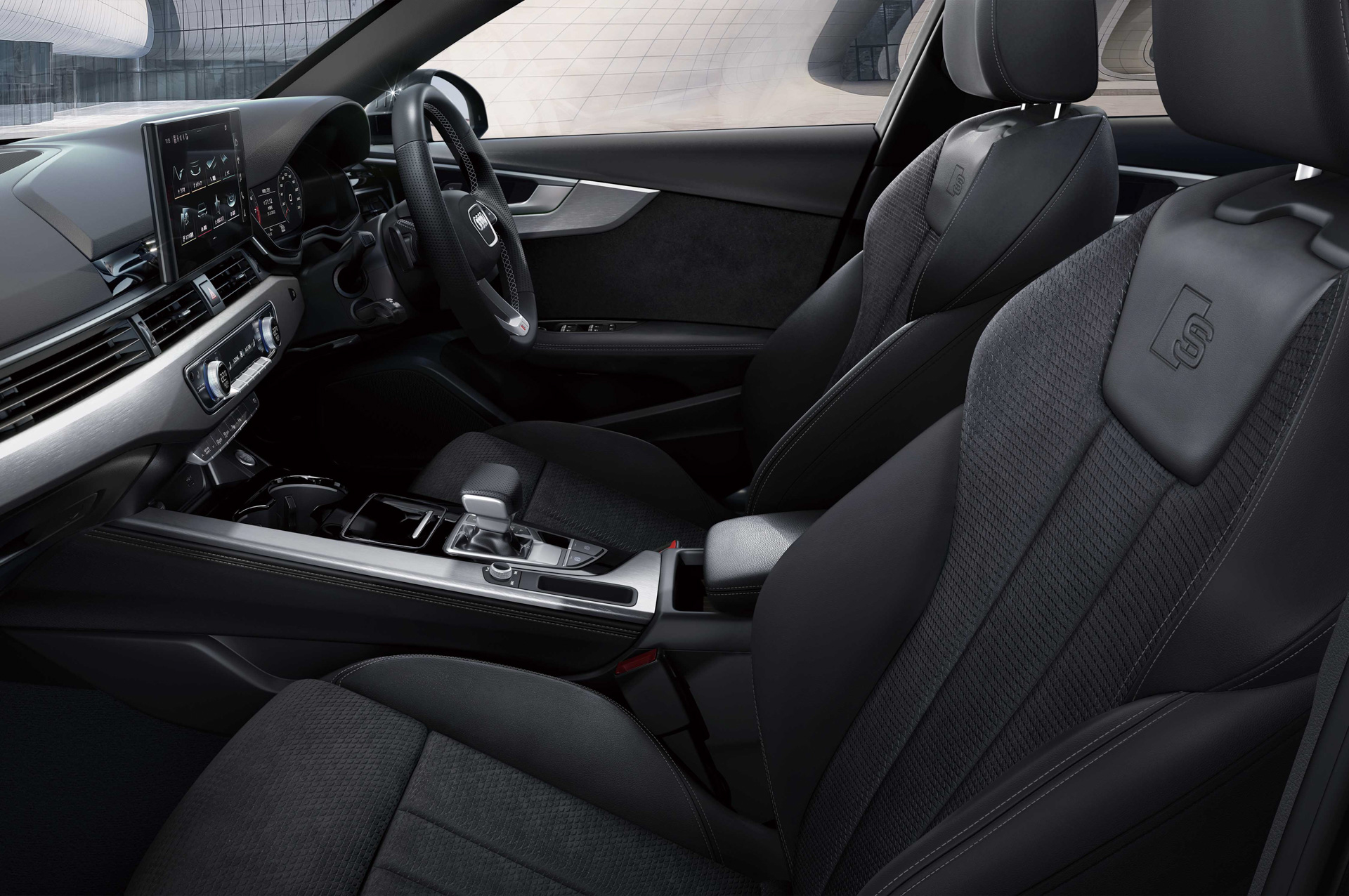 A4 / A4 アバント Black Style PLUS