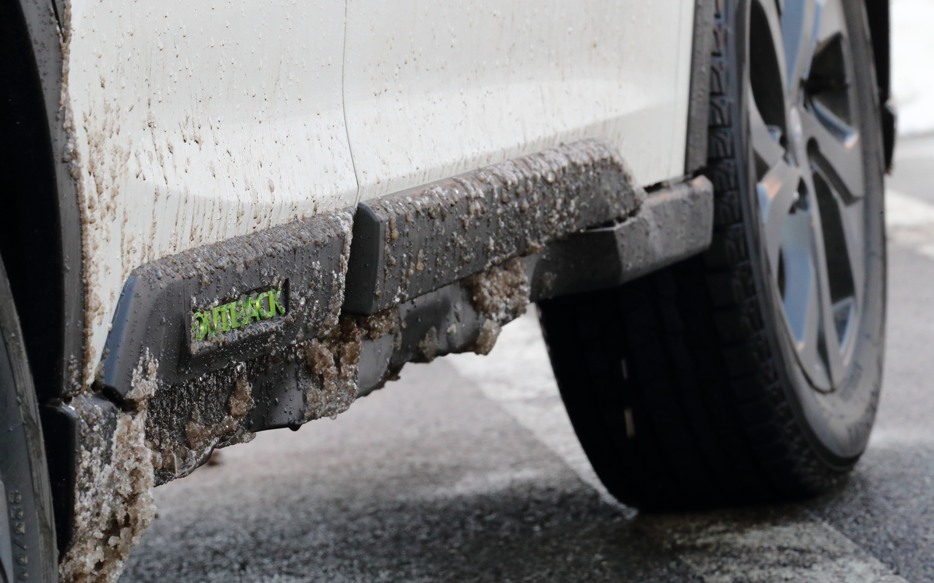 著者が気に入った、ヘビーデューティなサイドシル