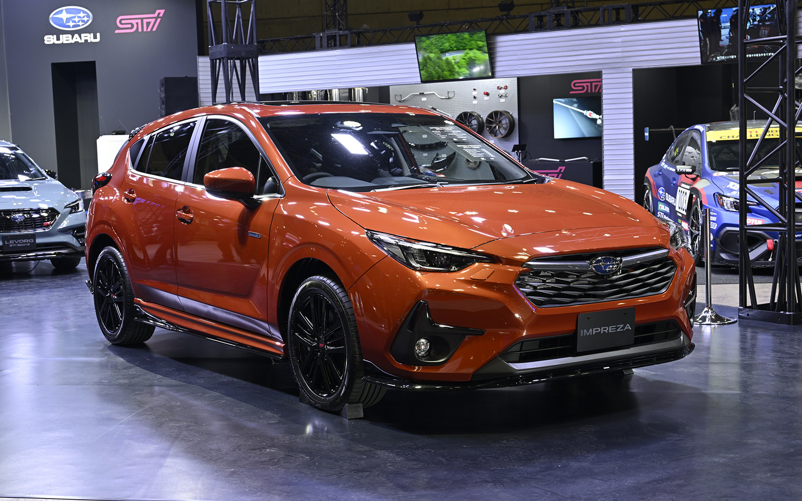 東京オートサロン2023で公開された日本仕様の新型「インプレッサ」（プロトタイプ）