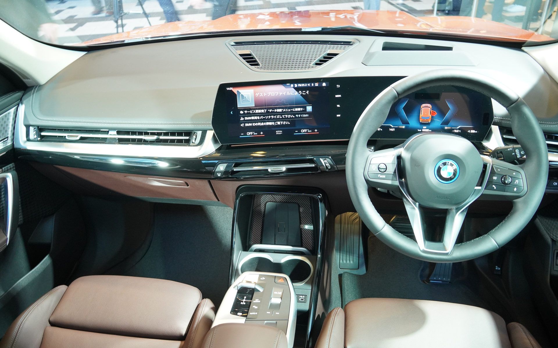 xLineのインテリア