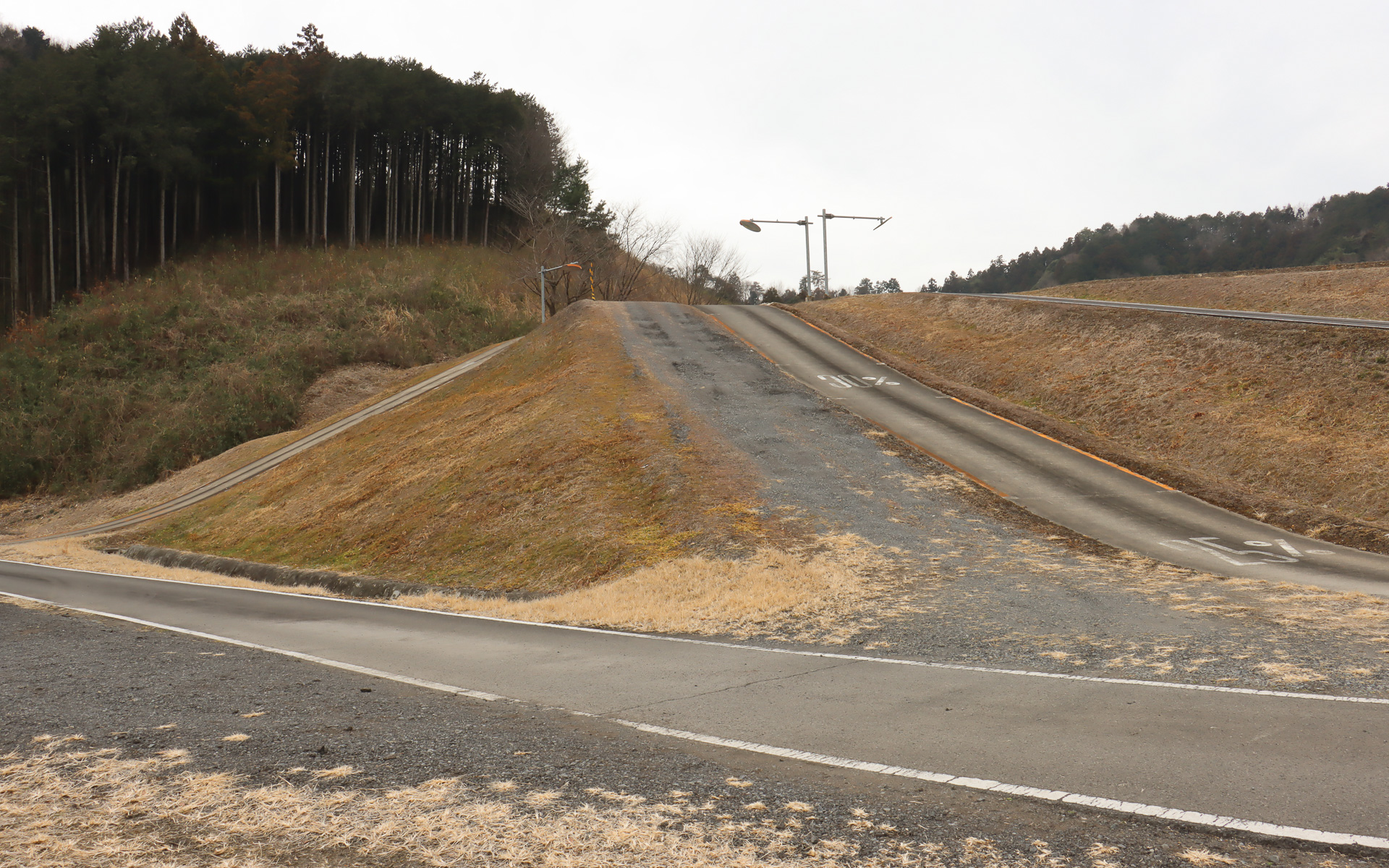 試乗コースの登坂路