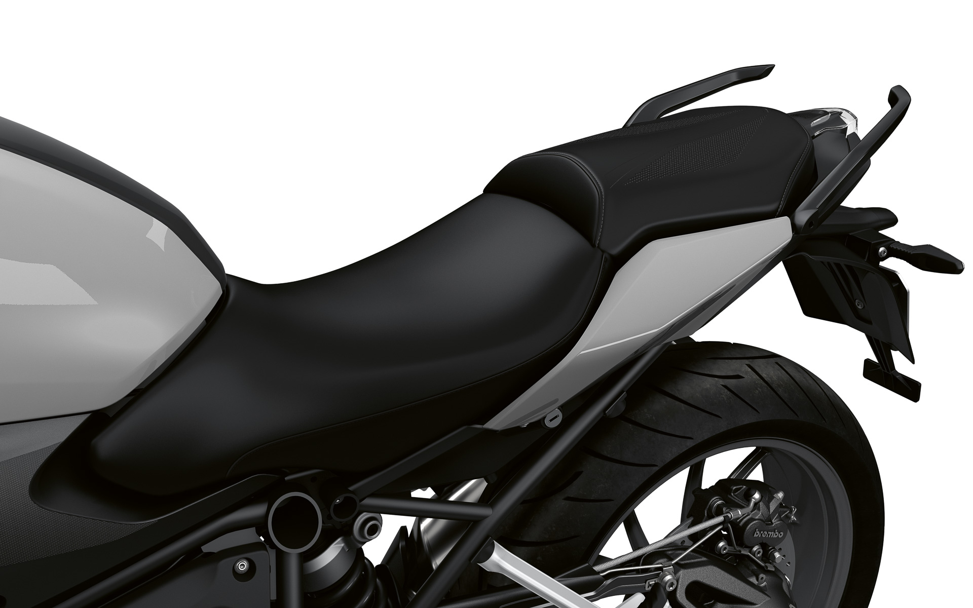 トリプルブラック