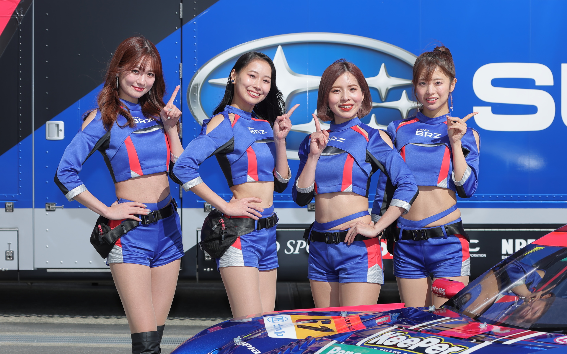 新体制となったBREEZE。左から桜田莉奈さん、楠木絢さん、須藤セリナさん、朝倉咲彩さん