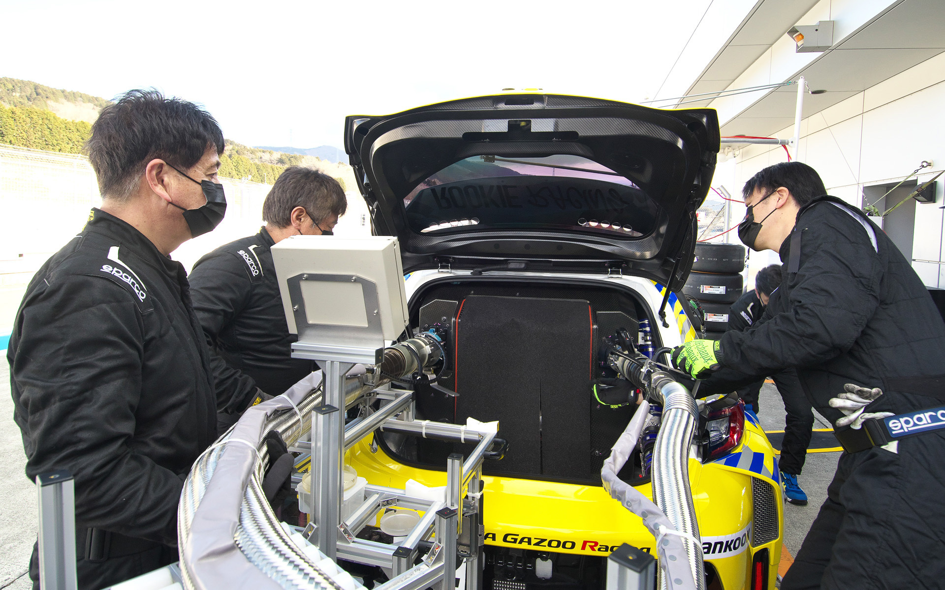 液体水素の水素充填の模様