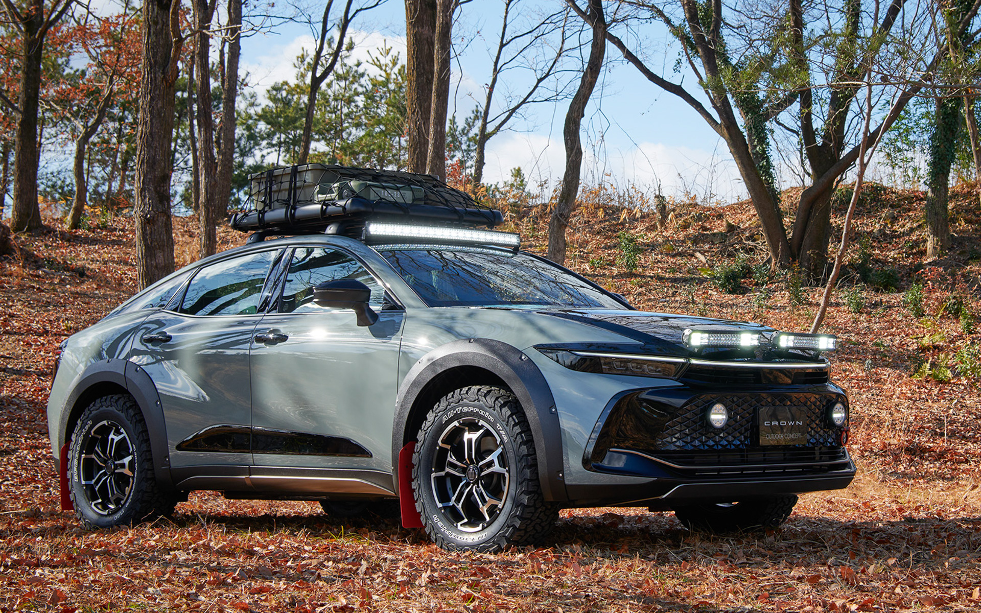 「TOKYO OUTDOOR SHOW2023」出展車両「CROWN OUTDOOR CONCEPT」