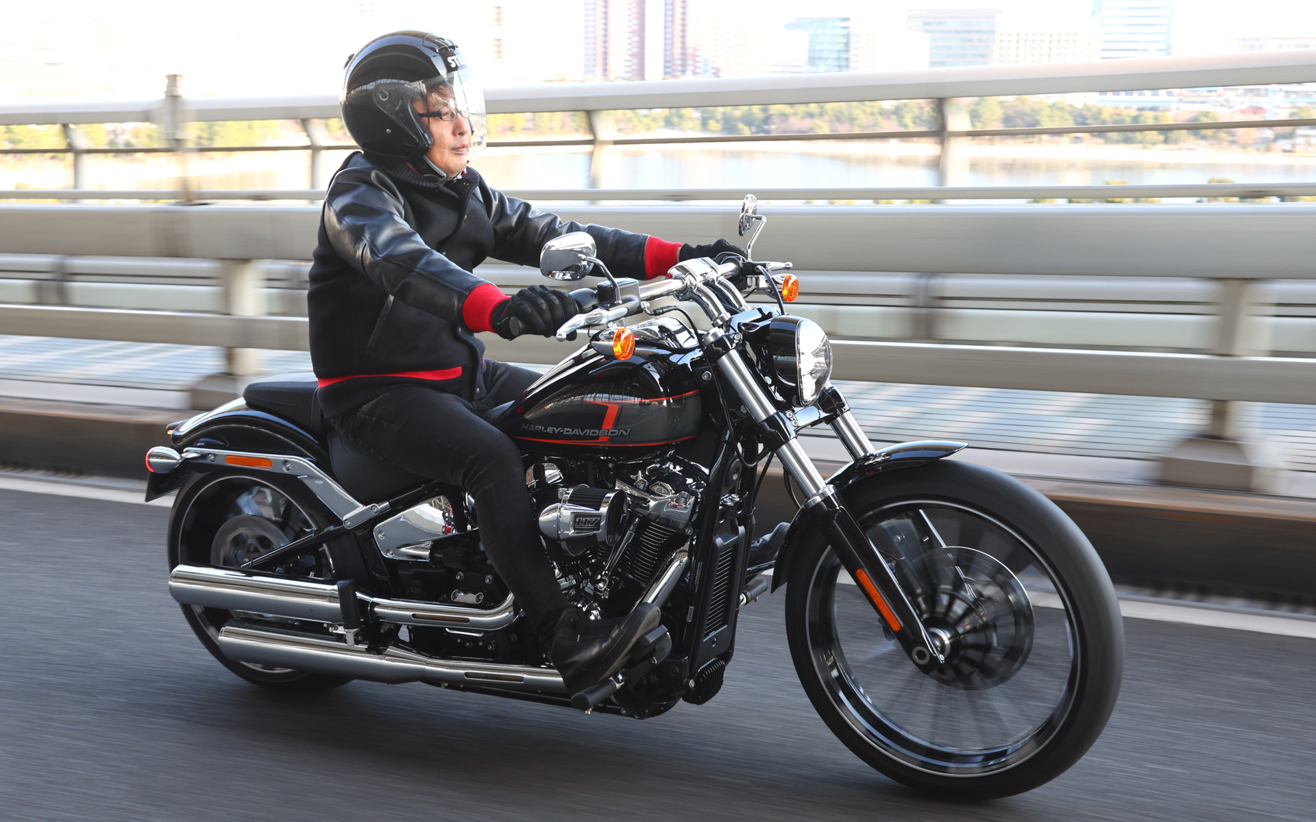 新生ブレイクアウト（BREAKOUT）に試乗した