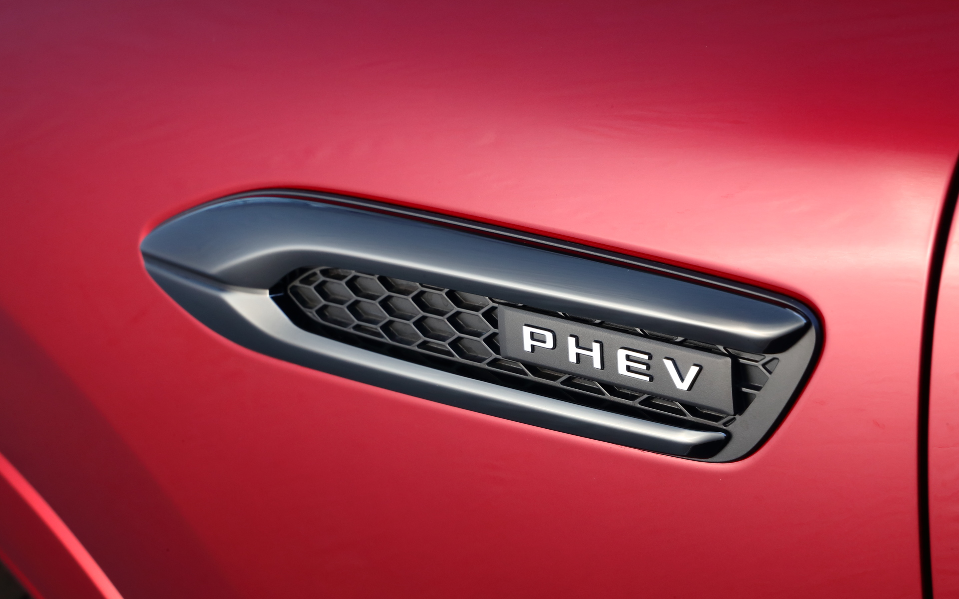 フェンダーアイコンにPHEVと入っている