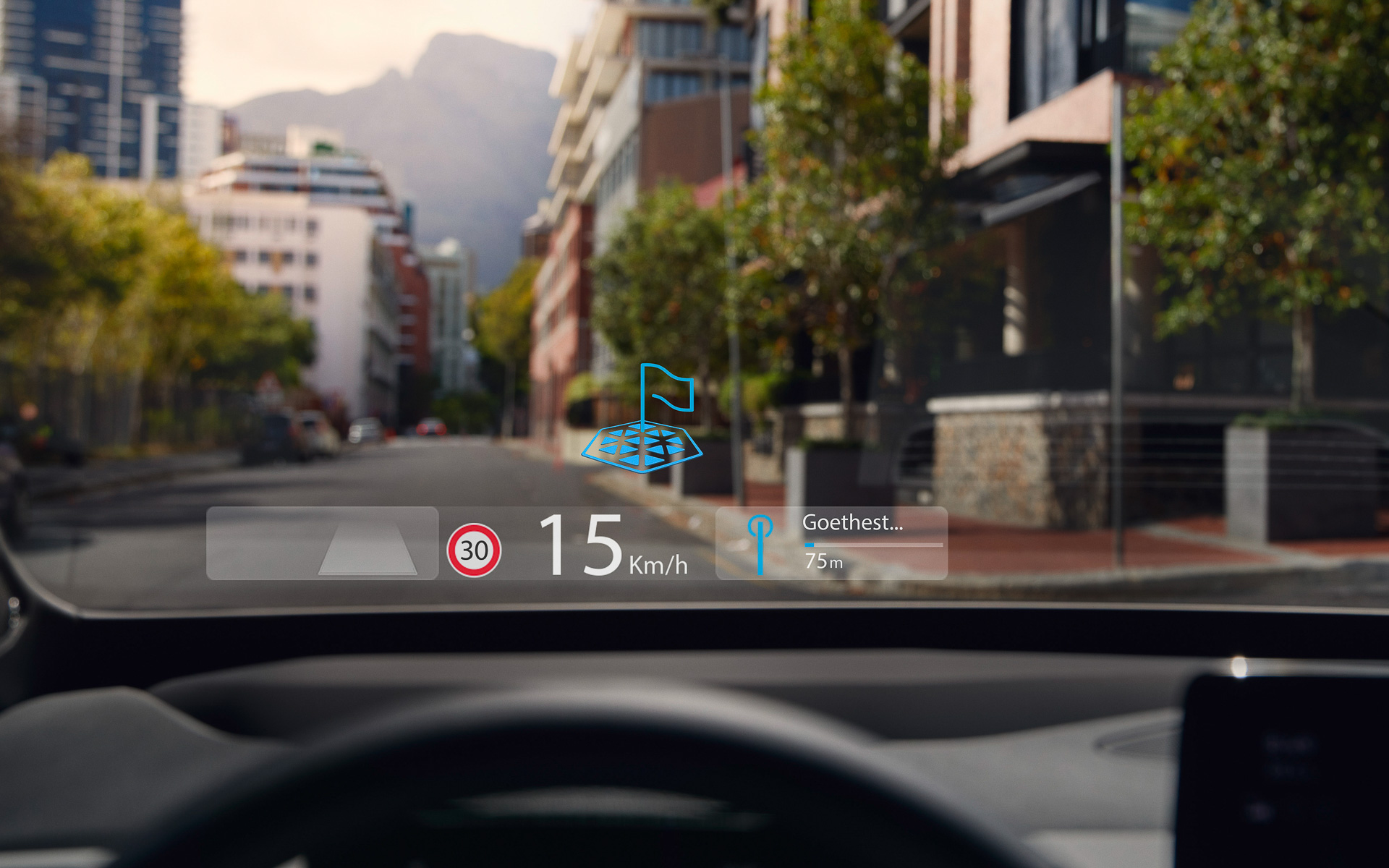 ヘッドアップディスプレイも搭載