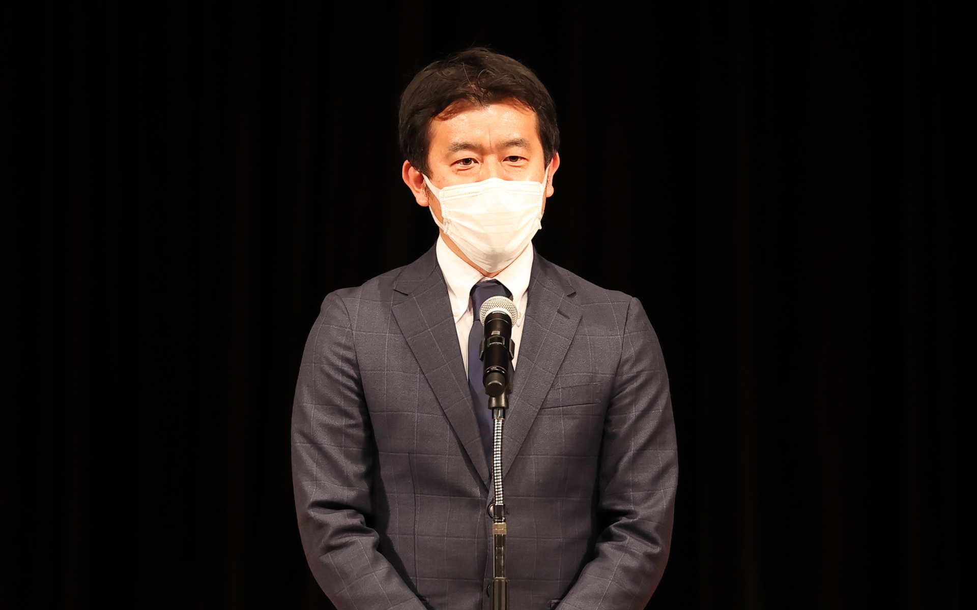 開会式で祝辞を述べるトヨタ自動車株式会社 GR企画部 部長 南山要一氏