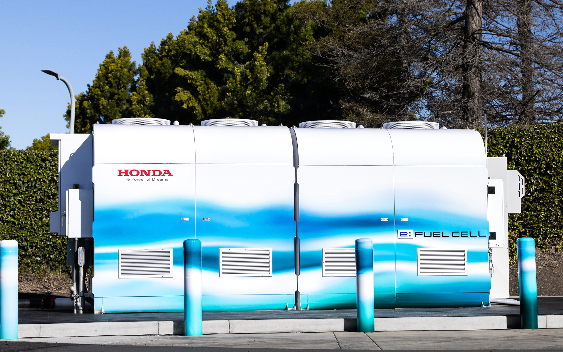 ホンダが実証運用を開始した非常用FC定置電源