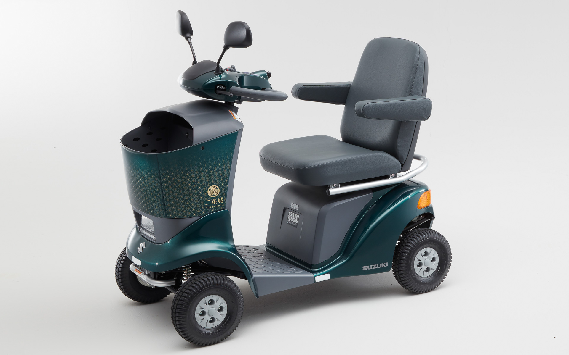 スズキのセニアカー