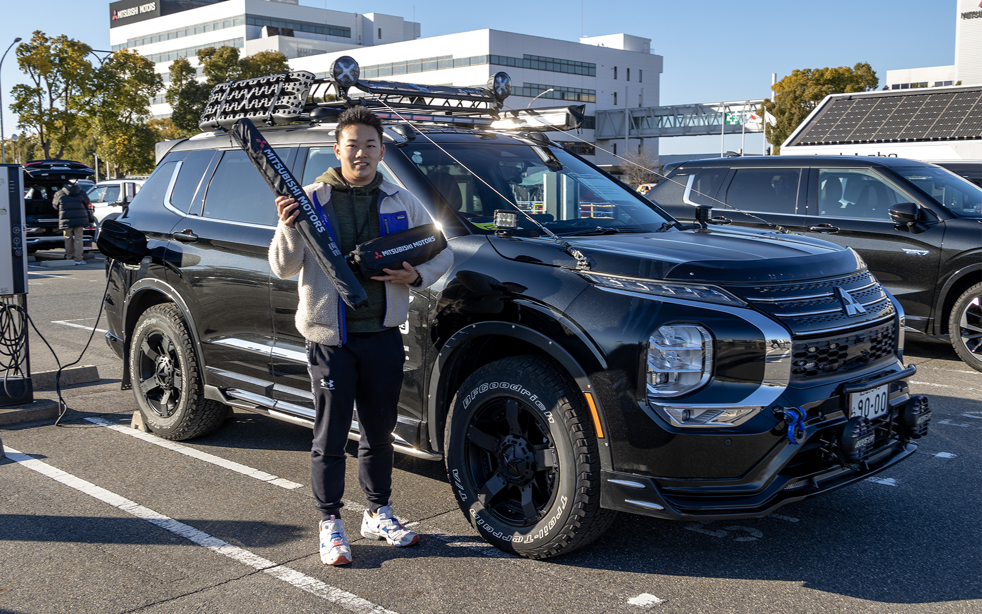 もっとも多くの票を集めたアウトランダーPHEV。専用のカスタムパーツがない状況で個性的な仕上げにしている点が他の参加者から評価を受けた