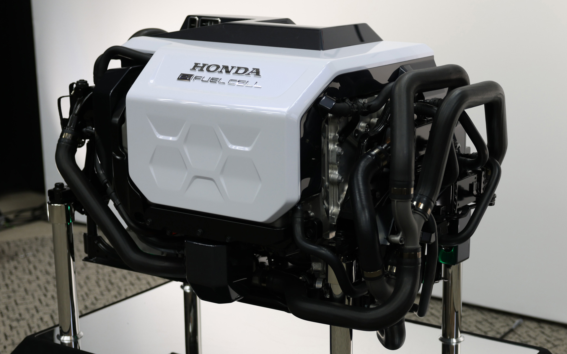 Honda燃料電池モジュール プロトタイプ