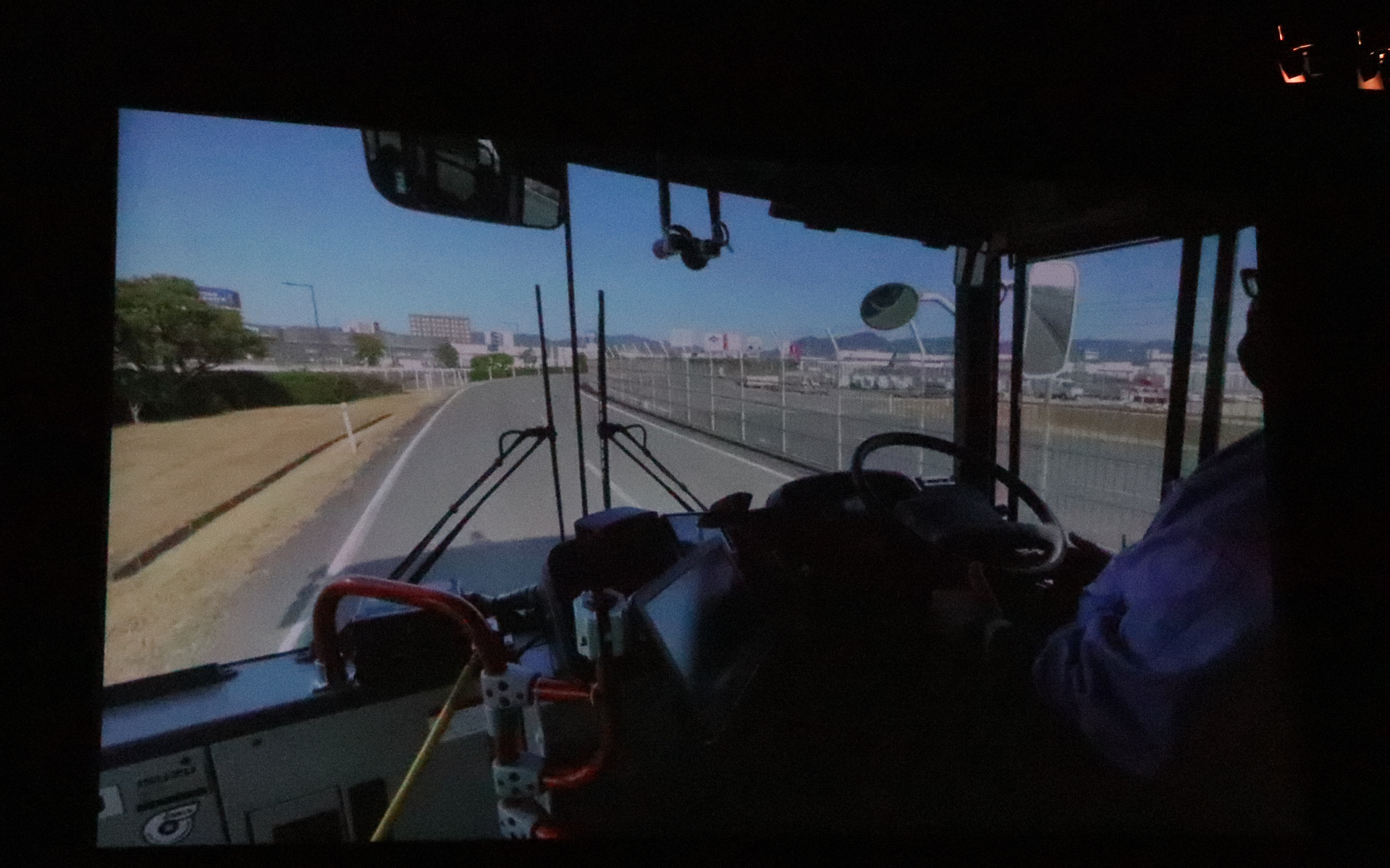 商用車で一番進めたいのは大小さまざまなバスとのこと