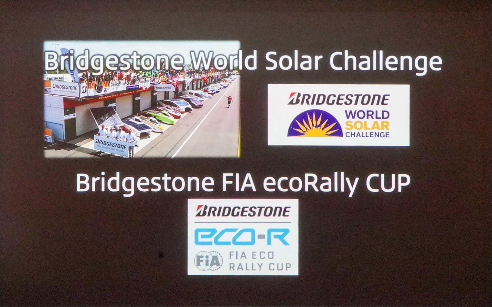 ソーラーカーレース