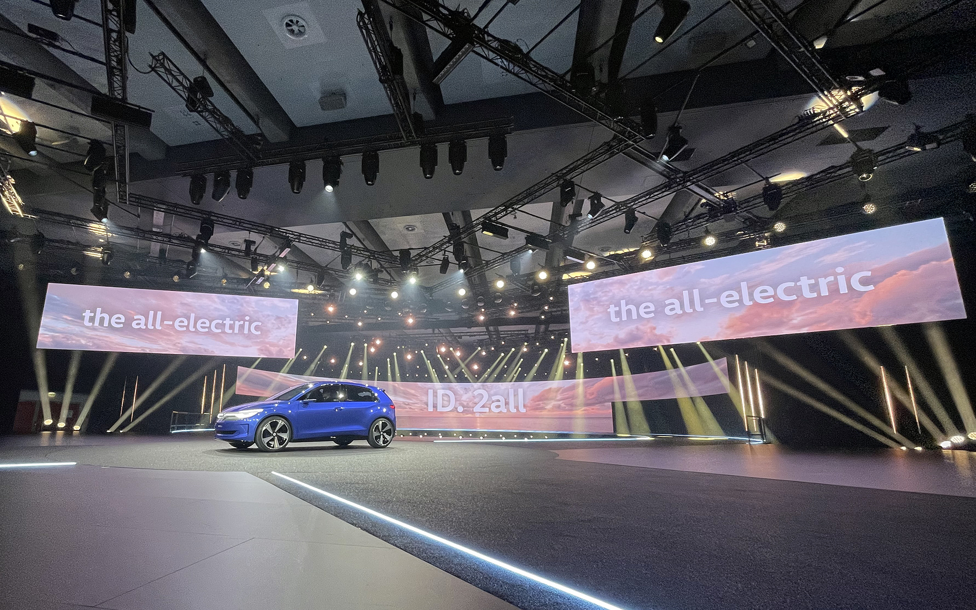 ID.2allコンセプトのワールドプレミアイベントはドイツ ハンブルグのCongress Center Hamburgで行なわれた