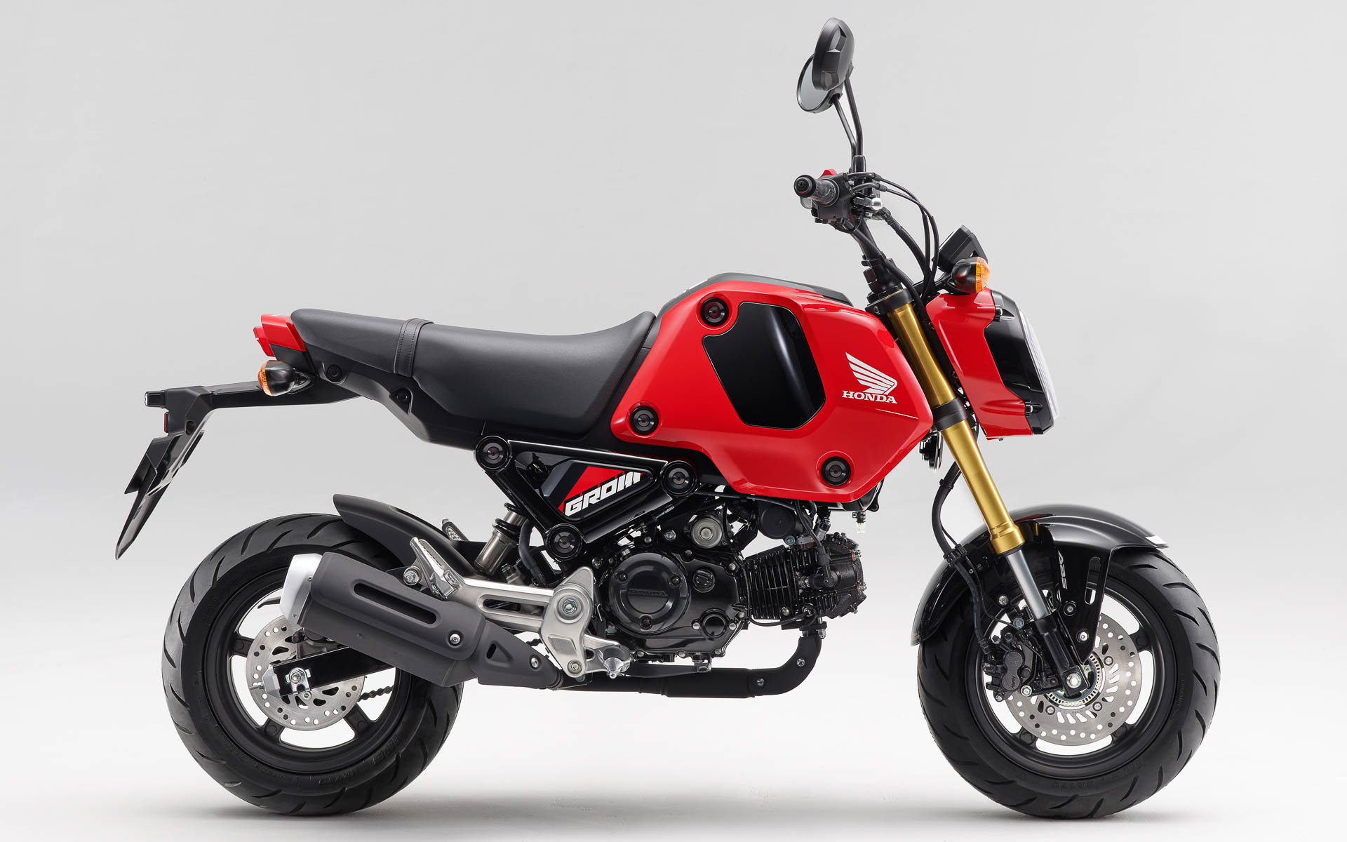 ゲイエティーレッド