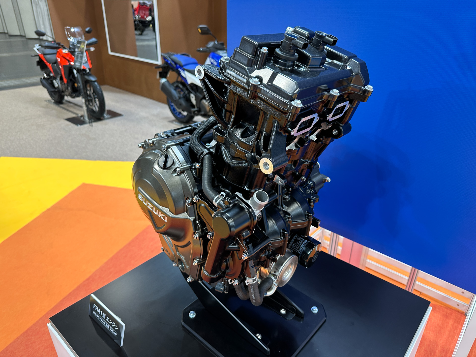 新設計の並列2気筒775cm<sup>3</sup>エンジン