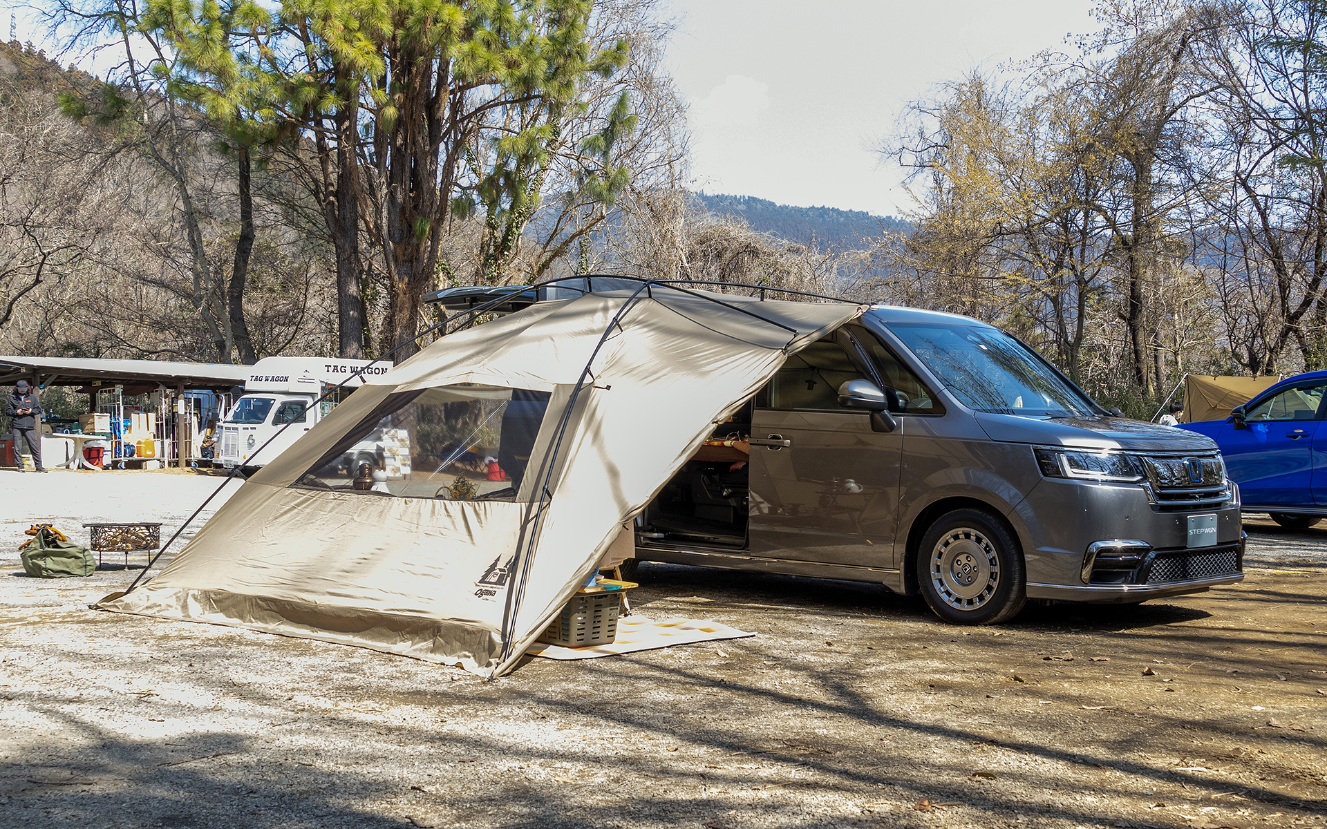 母と娘（小学校低学年の設定）でのキャンプを想定したコーディネート内容