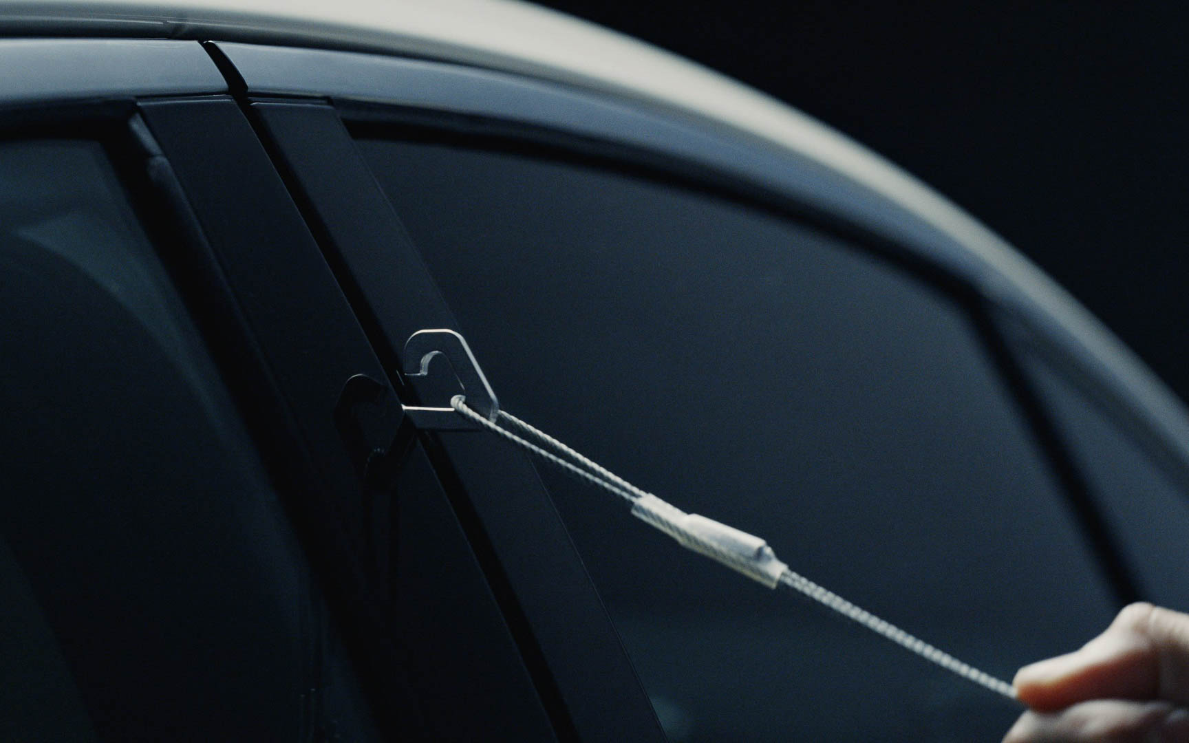 「スカイライン」に「食べる」「寝る」「遊ぶ」ための仕掛けを詰め込んだ