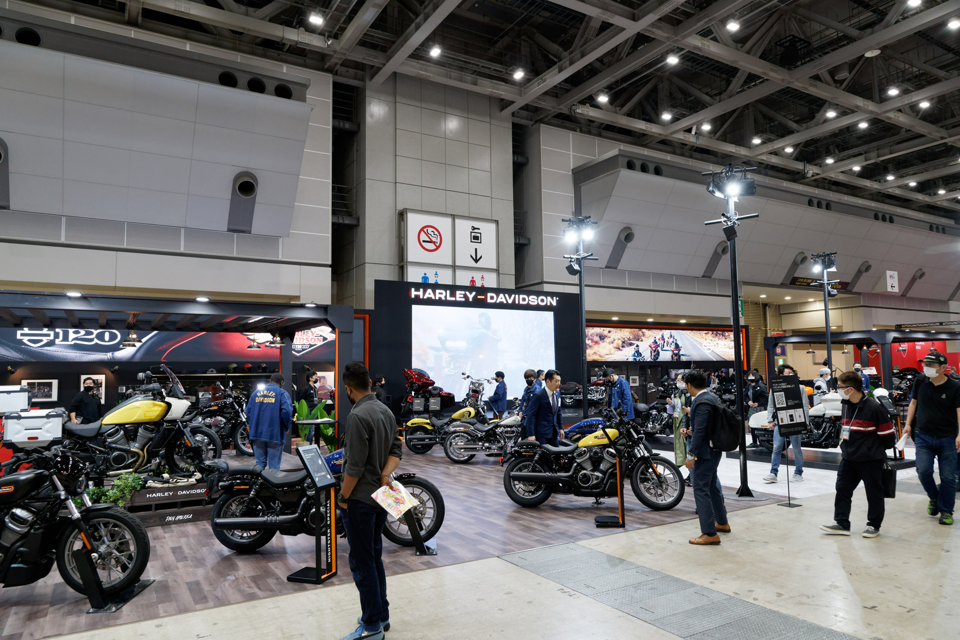 ハーレーダビッドソンのブース