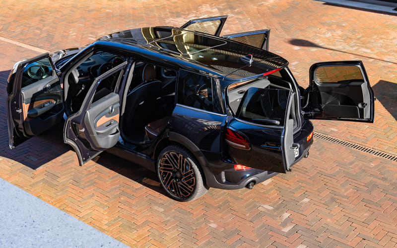 MINI、限定1969台の最終モデル「クラブマン ファイナルエディション