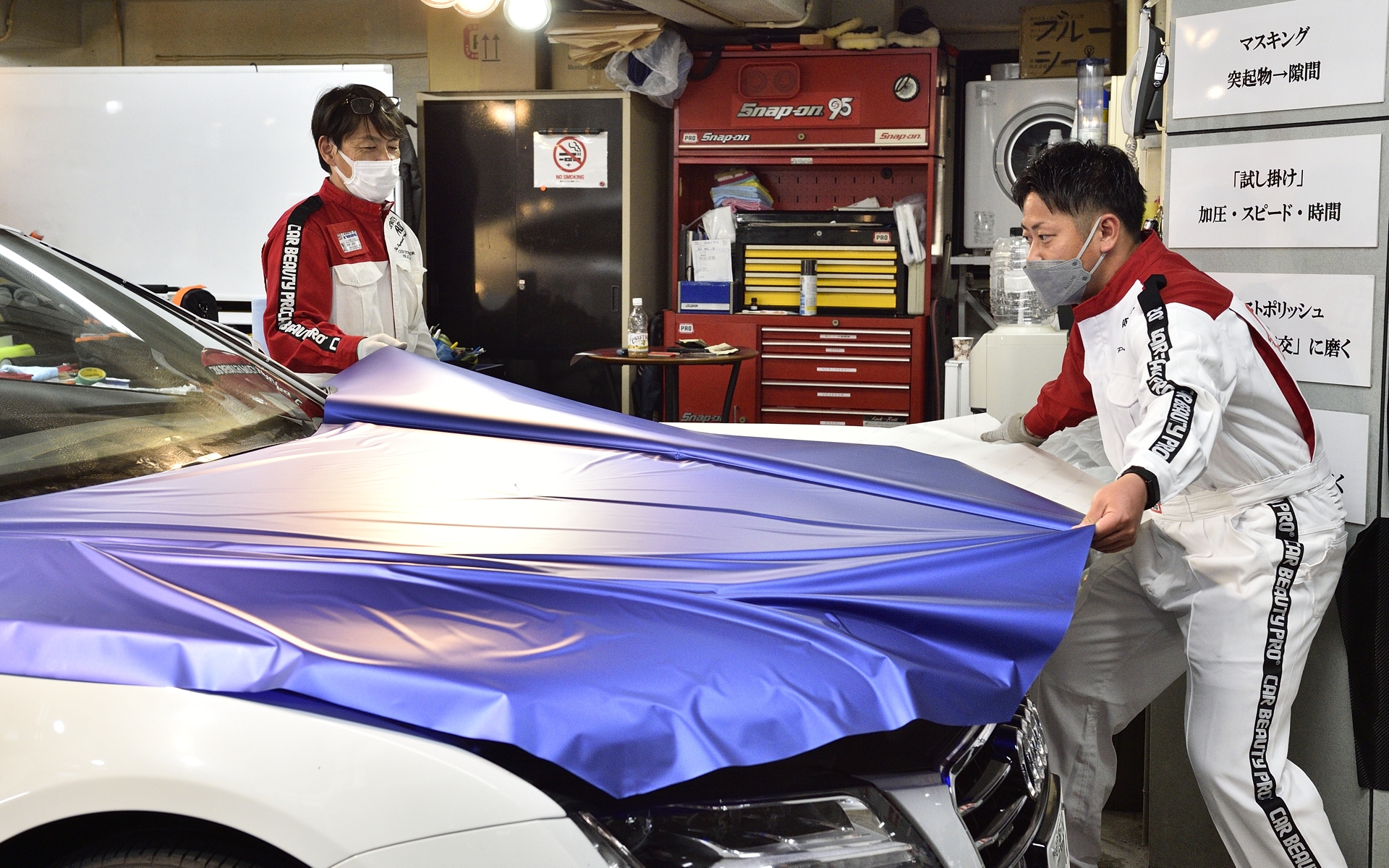 本番は練習とは異なり、実際に自分の店舗で作業をしていることを想定しながら進められる