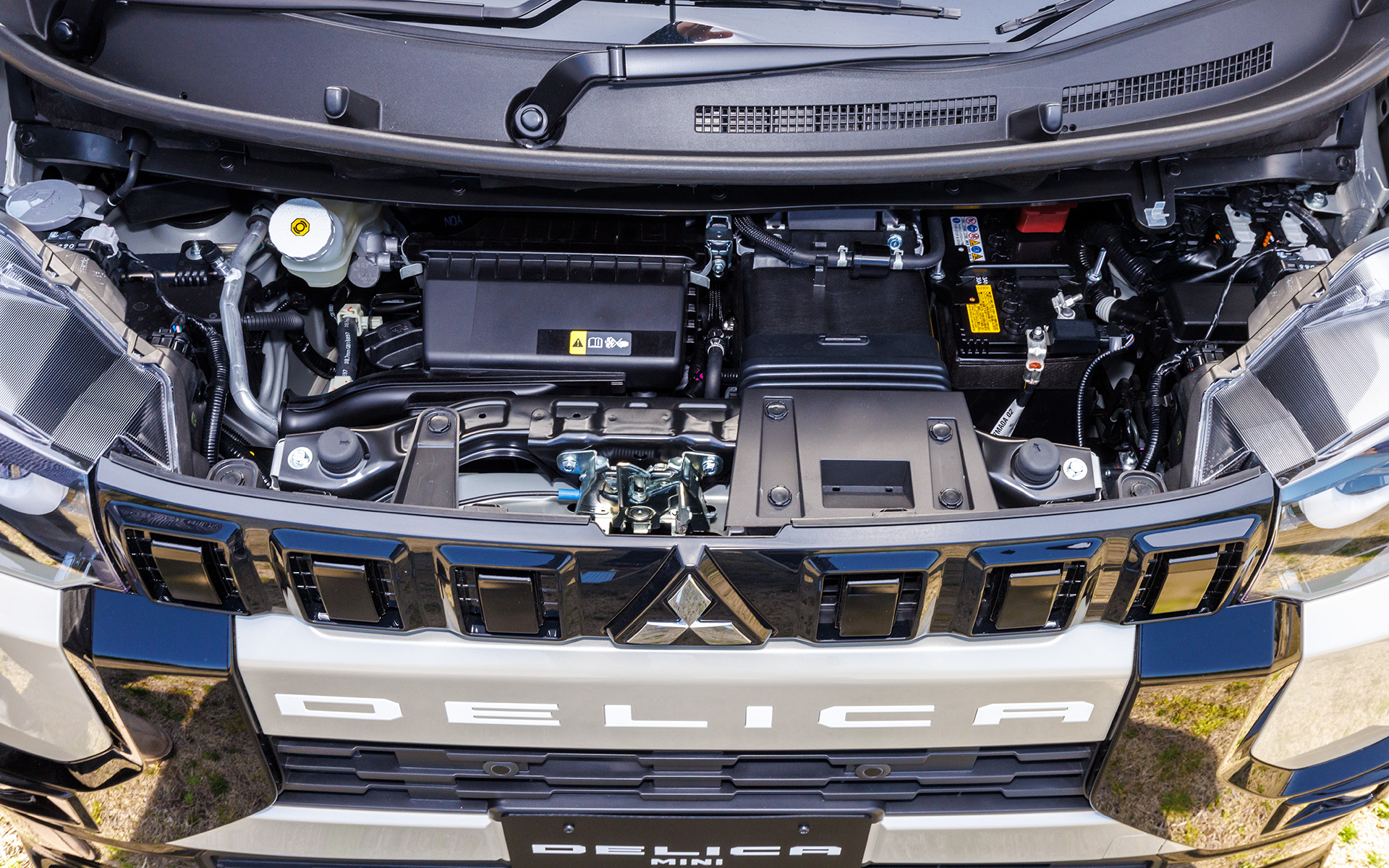 パワフルなターボ車もラインアップ。スペックは最高出力47kW（64PS）/5600rpm、最大トルク100Nm（10.2kgfm）/2400-4000rpm