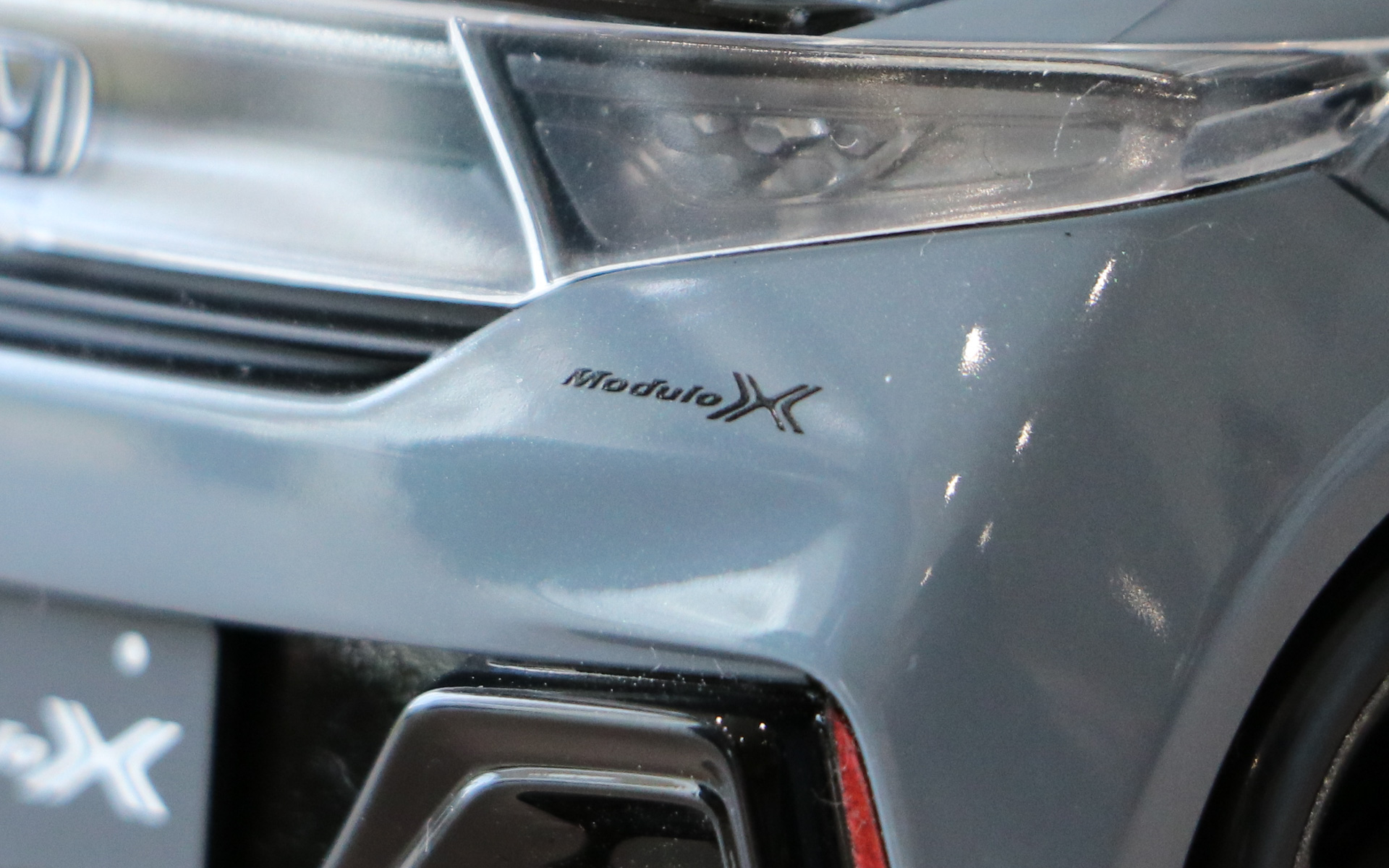 Modulo Xのエンブレムも同様