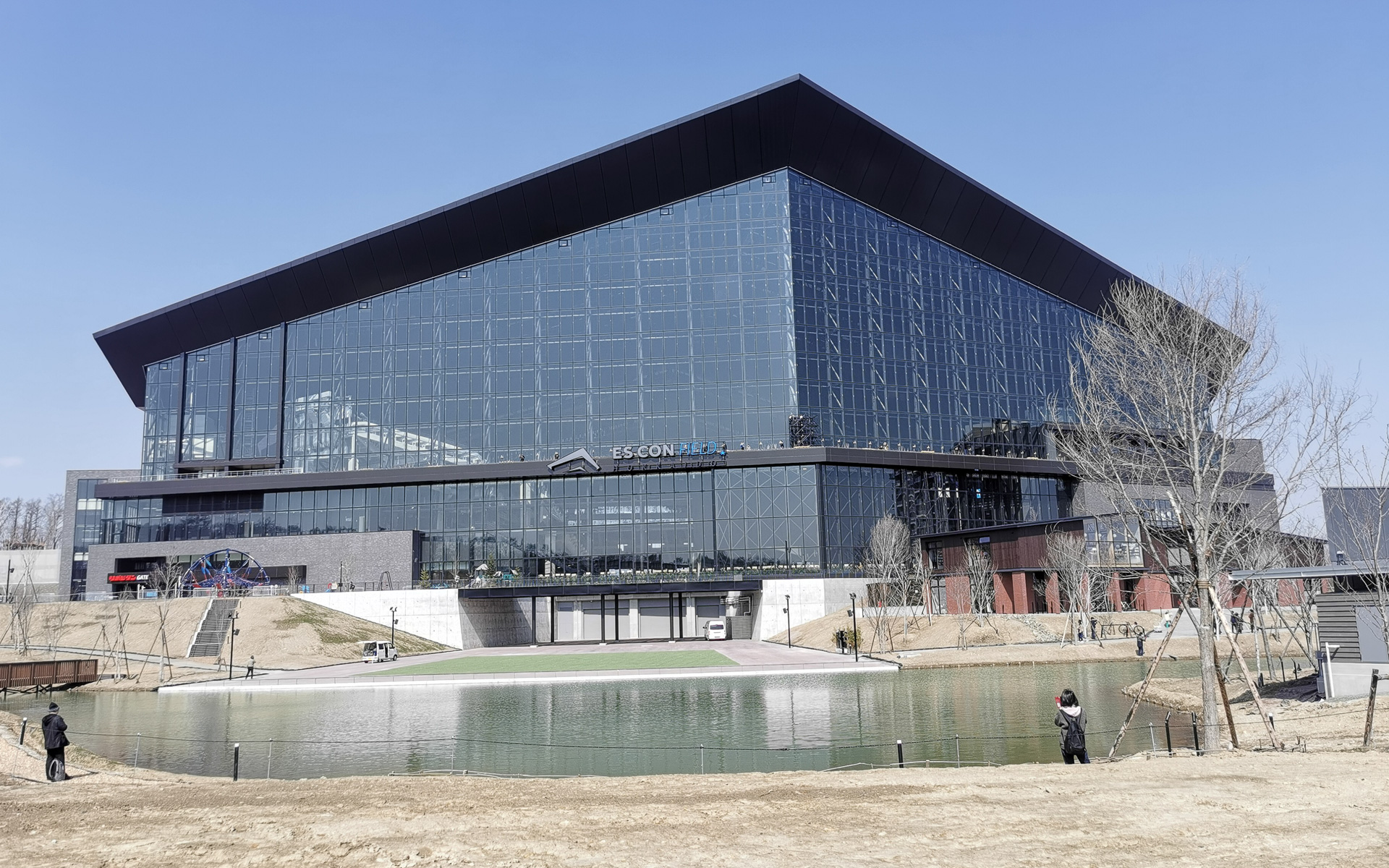 北海道に新しくできた野球場「エスコンフィールド」がある「北海道ボールパークFビレッジ」に行ってきました