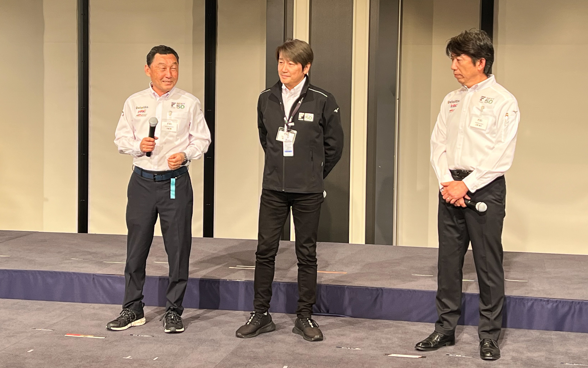 左からJRP中嶋会長、JRP近藤新会長、JRP上野社長