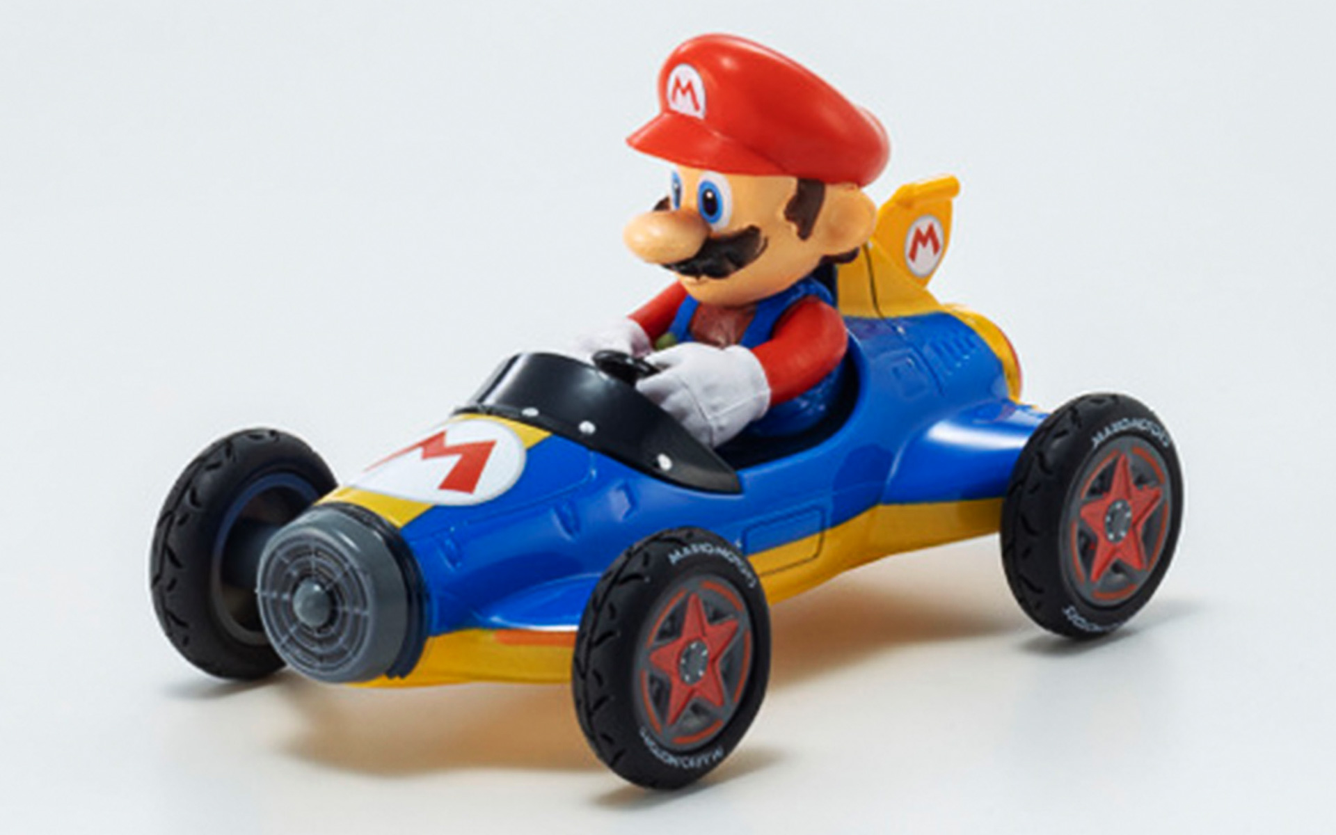 G-フォース マリオ（TV053M）、サイズ：45×45×72mm（幅×奥行き×高さ）、重量：22g、対象年齢：6才以上