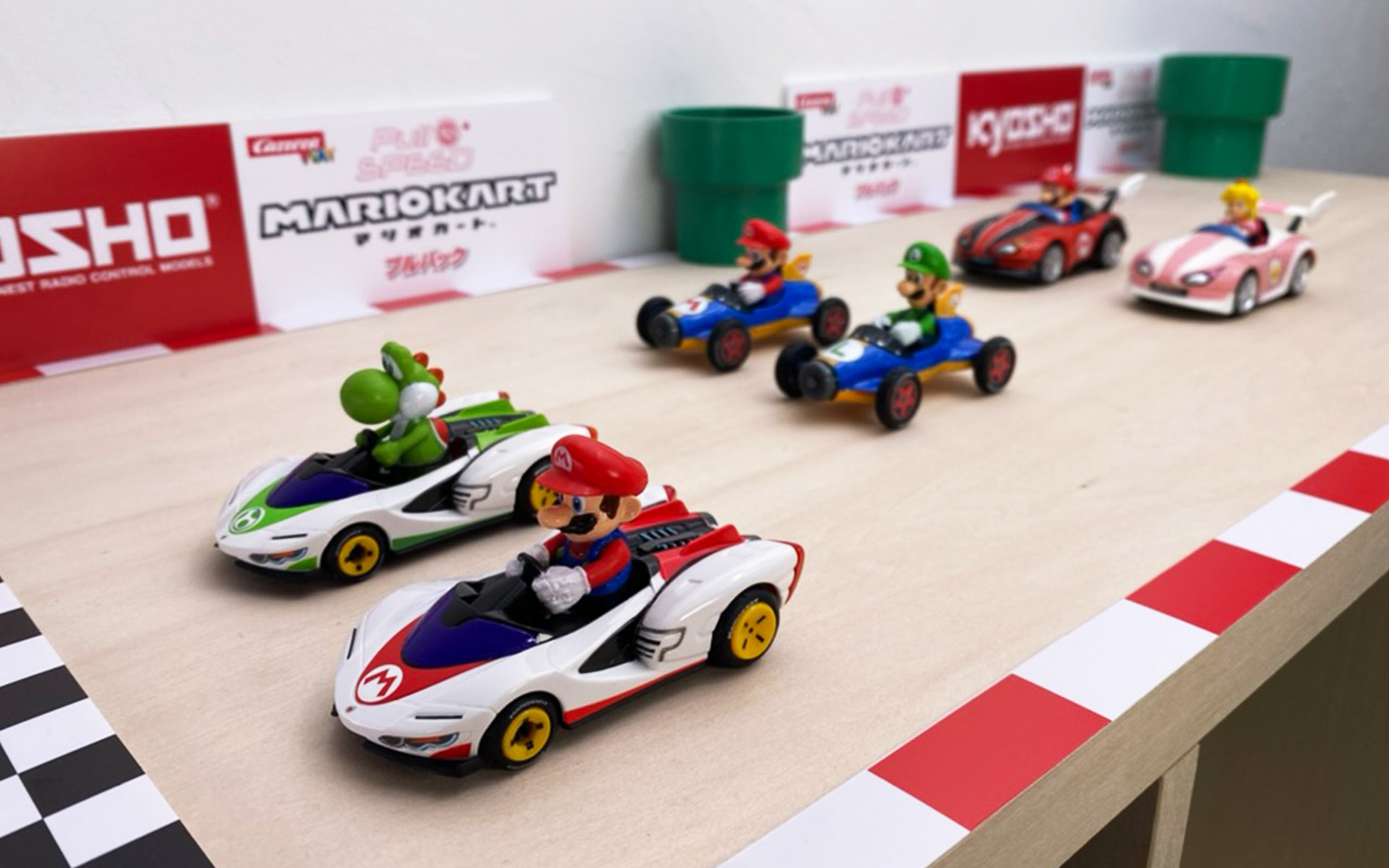 全種類集めればよりリアルなマリオカートごっこを楽しめる。TM＆(C)2023 Nintendo、発売元：Carrera Toys GmbH、販売元：京商株式会社 トイホビー営業部