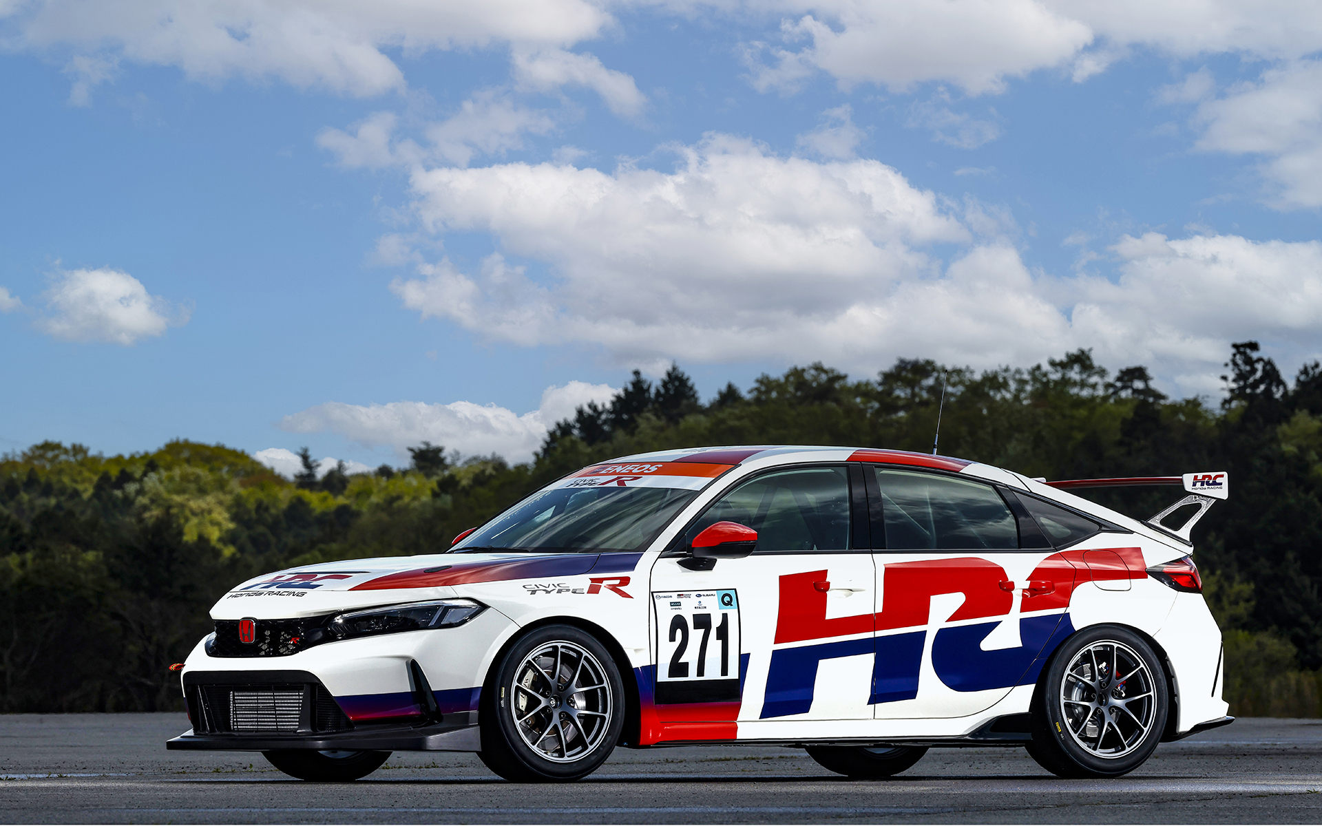 スーパー耐久 第2戦「富士SUPER TEC 24時間レース」から参戦するシビック TYPE R CNF-R
