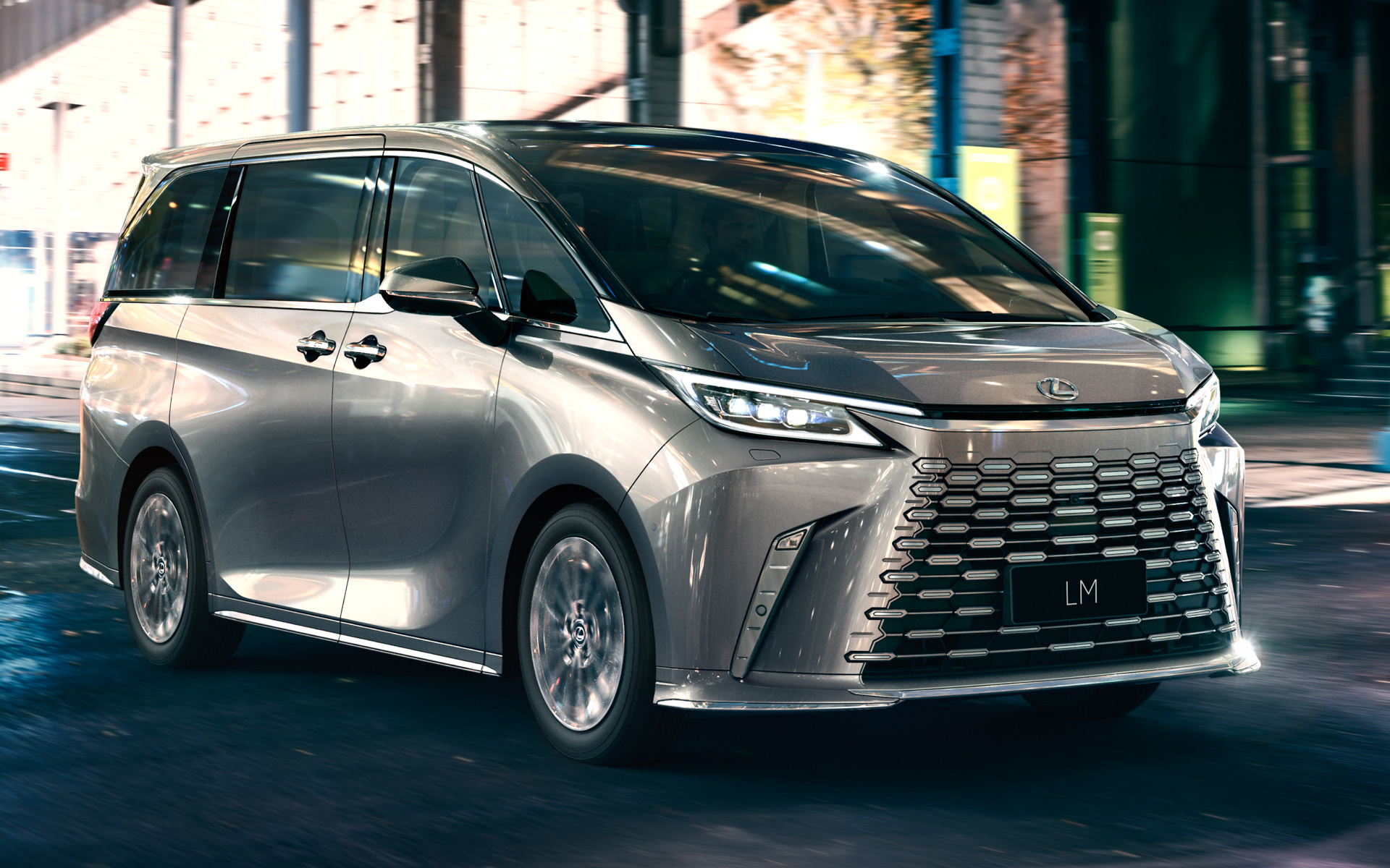 レクサスの新型「LM」