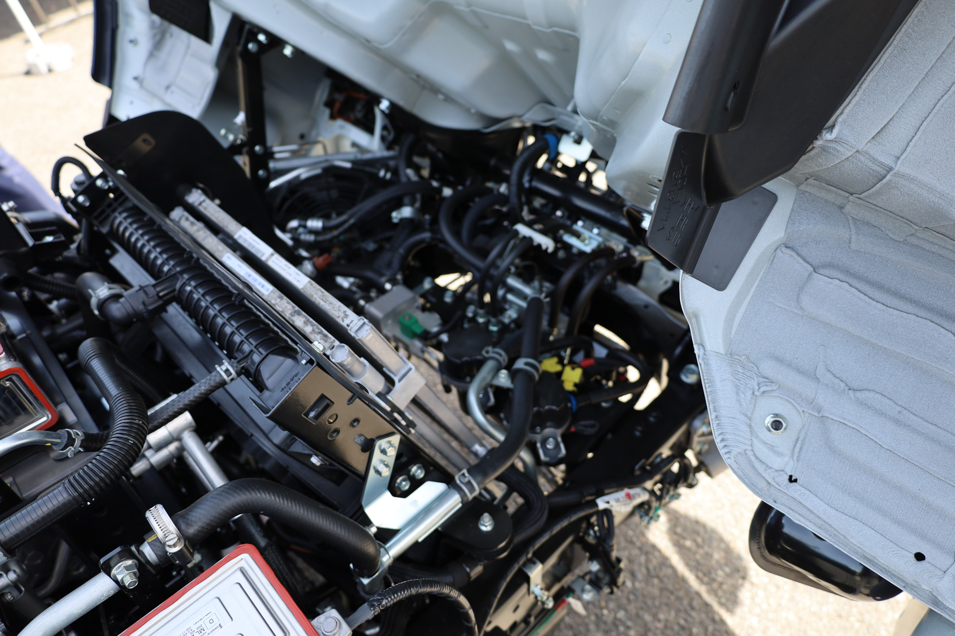 新型「eキャンター」