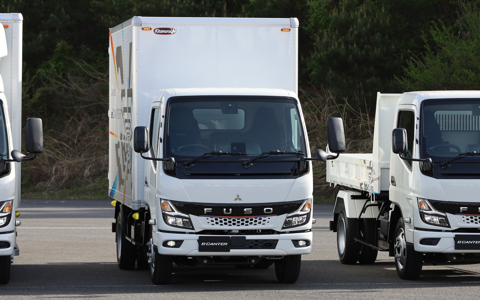 Sサイズのバッテリを搭載するGVW6tのドライバン