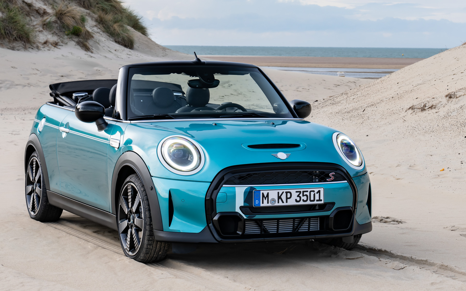 限定車「MINI コンバーチブル・シーサイド・エディション」