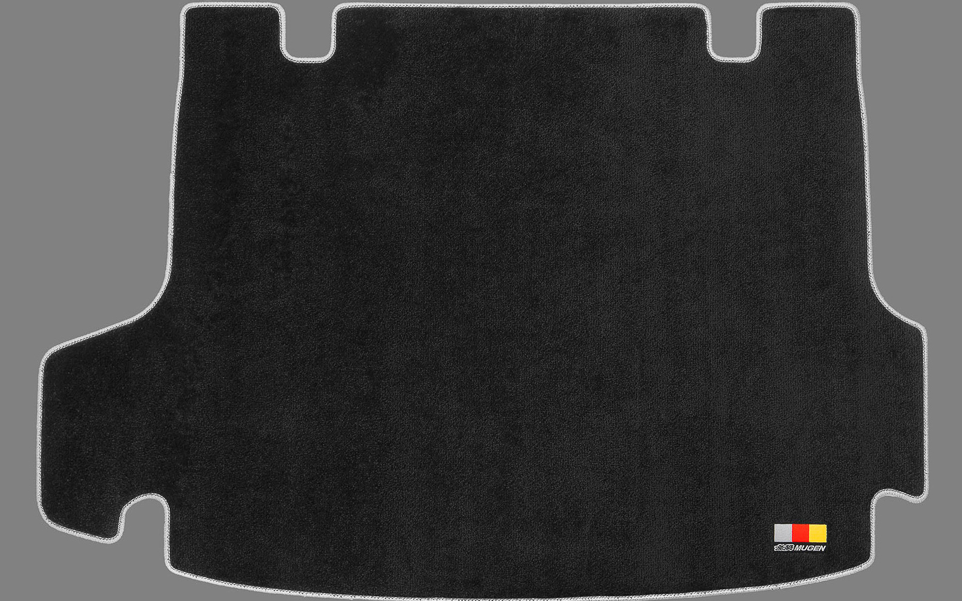 ラゲッジマット（ブラック×シルバー）価格2万6400円