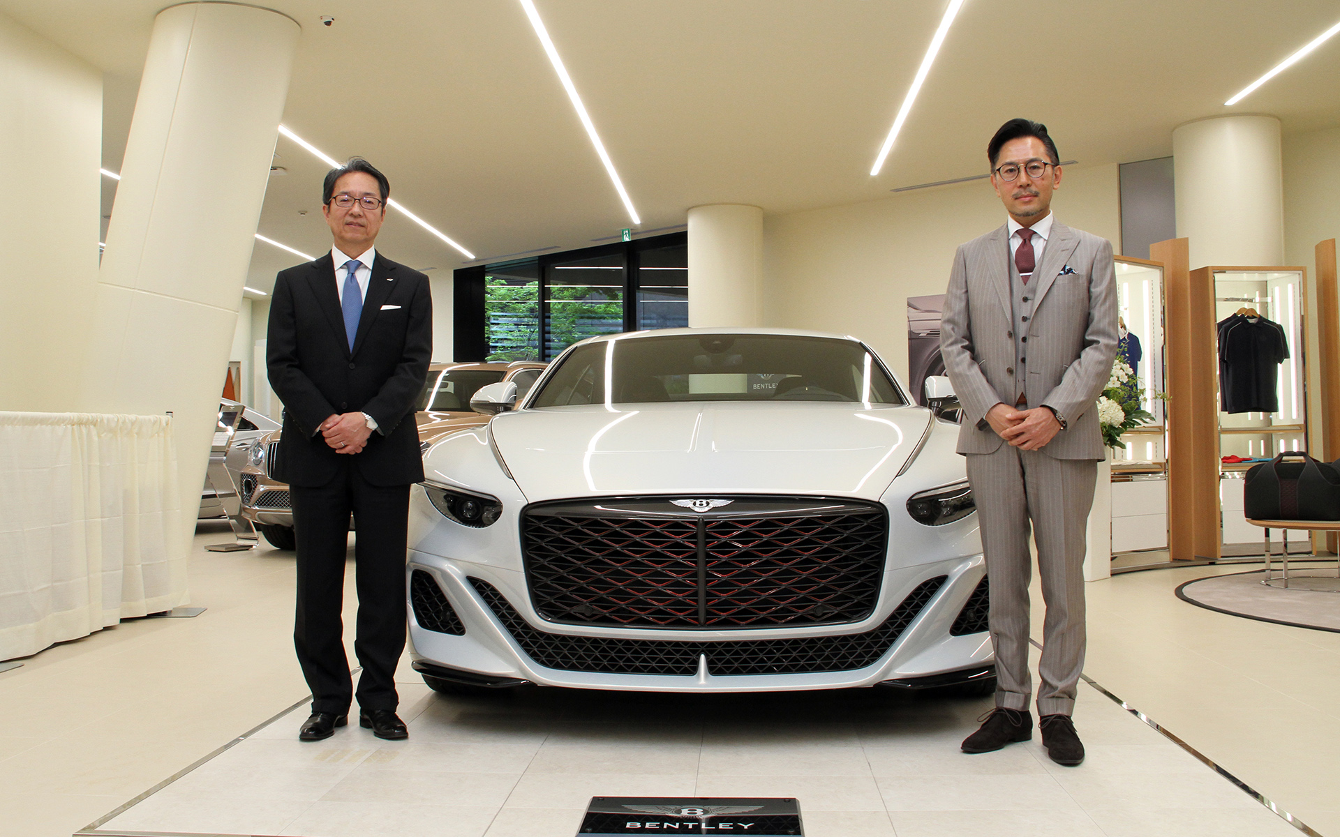 ベントレーの新たな販売拠点「ベントレー東京 芝ショールーム」を公開