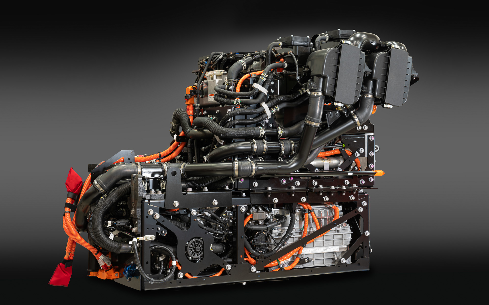 トヨタが手掛ける大型商用車用の燃料電池電動パワートレーンキット