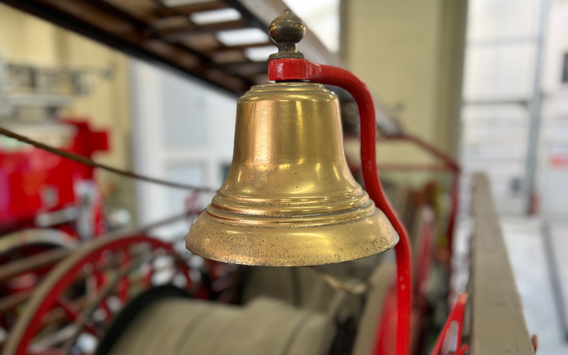 ニッサン180型消防ポンプ自動車