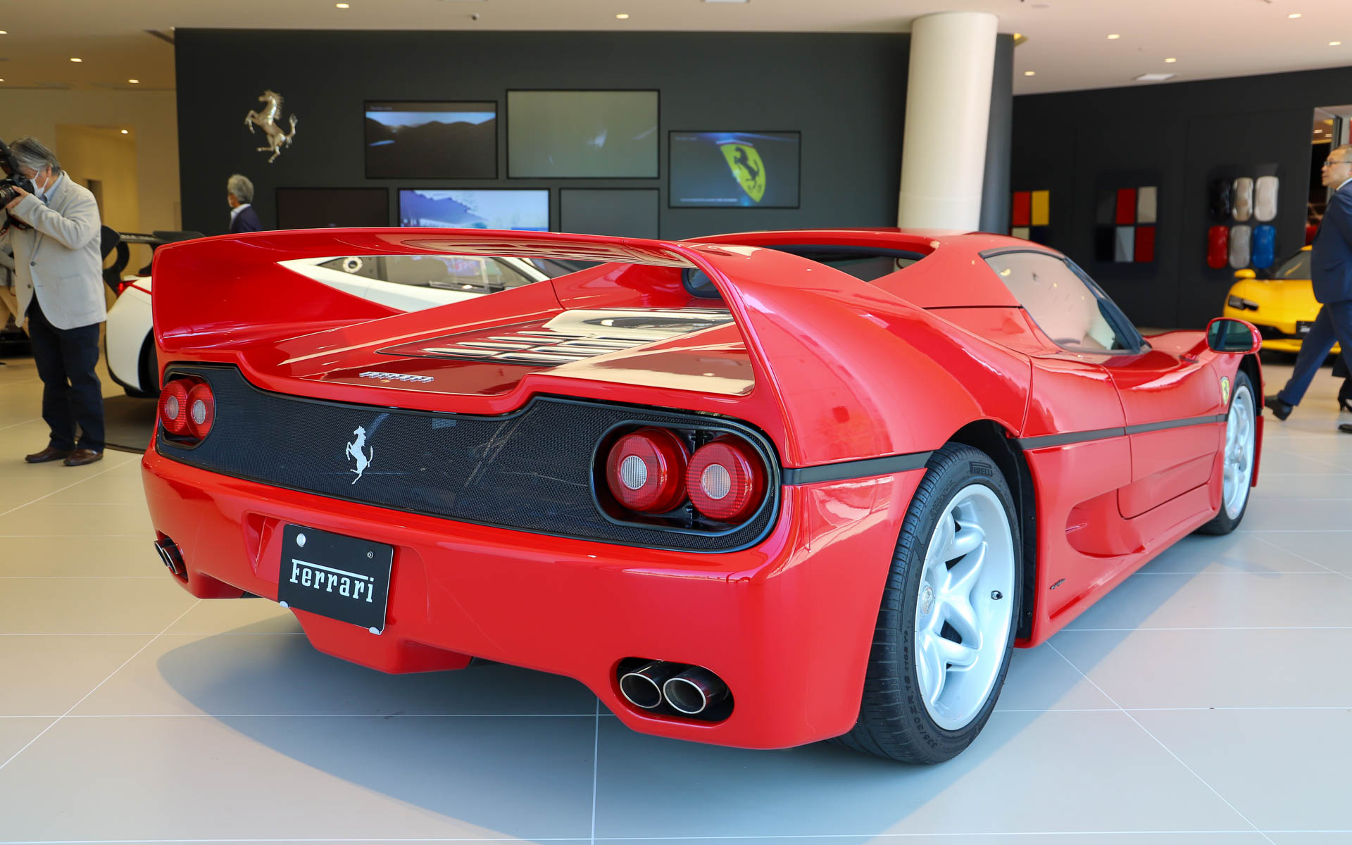 「F50」