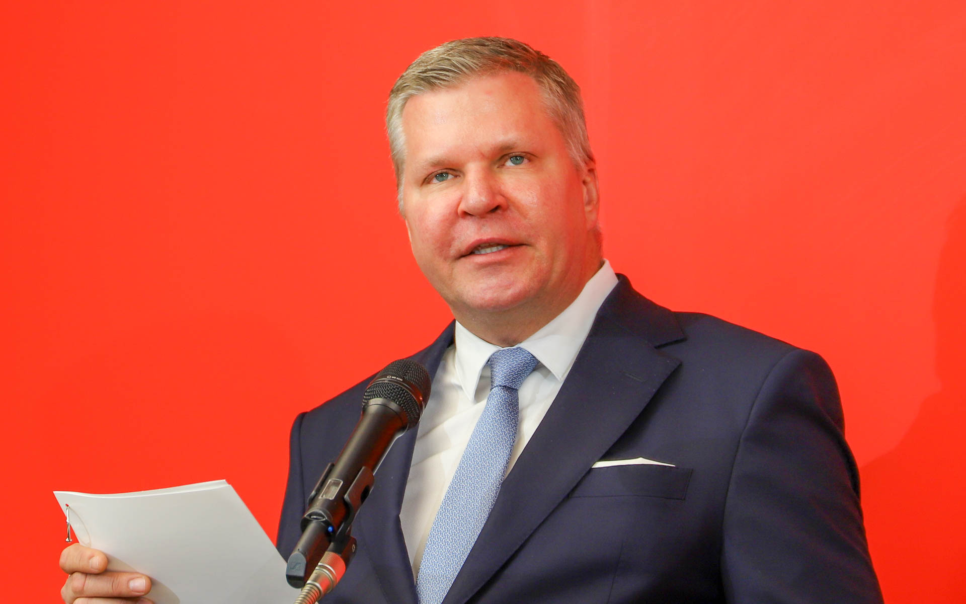 President, Ferrari Far＆Middle-East ディータ・クネヒテル氏