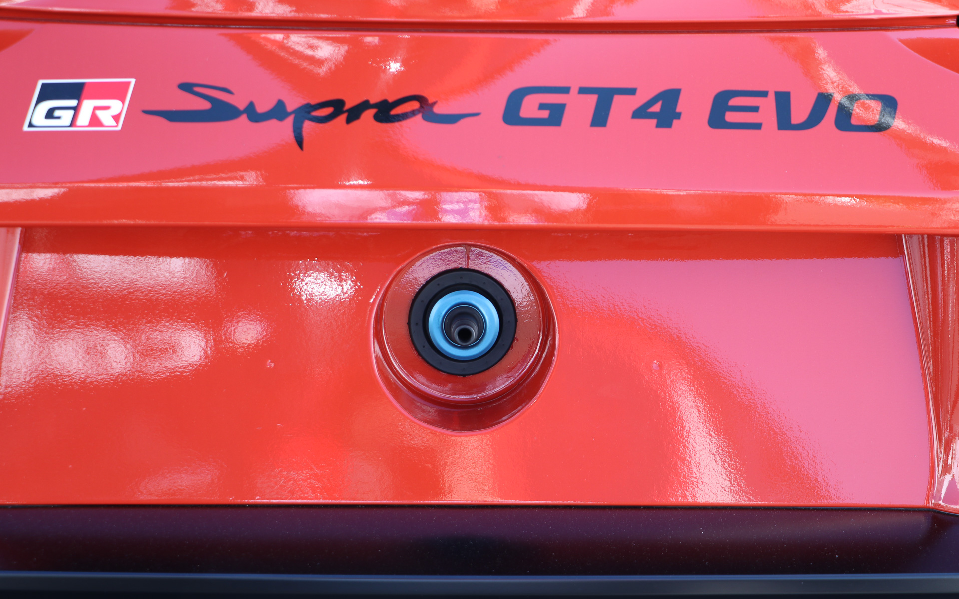 エアジャッキのエア注入口